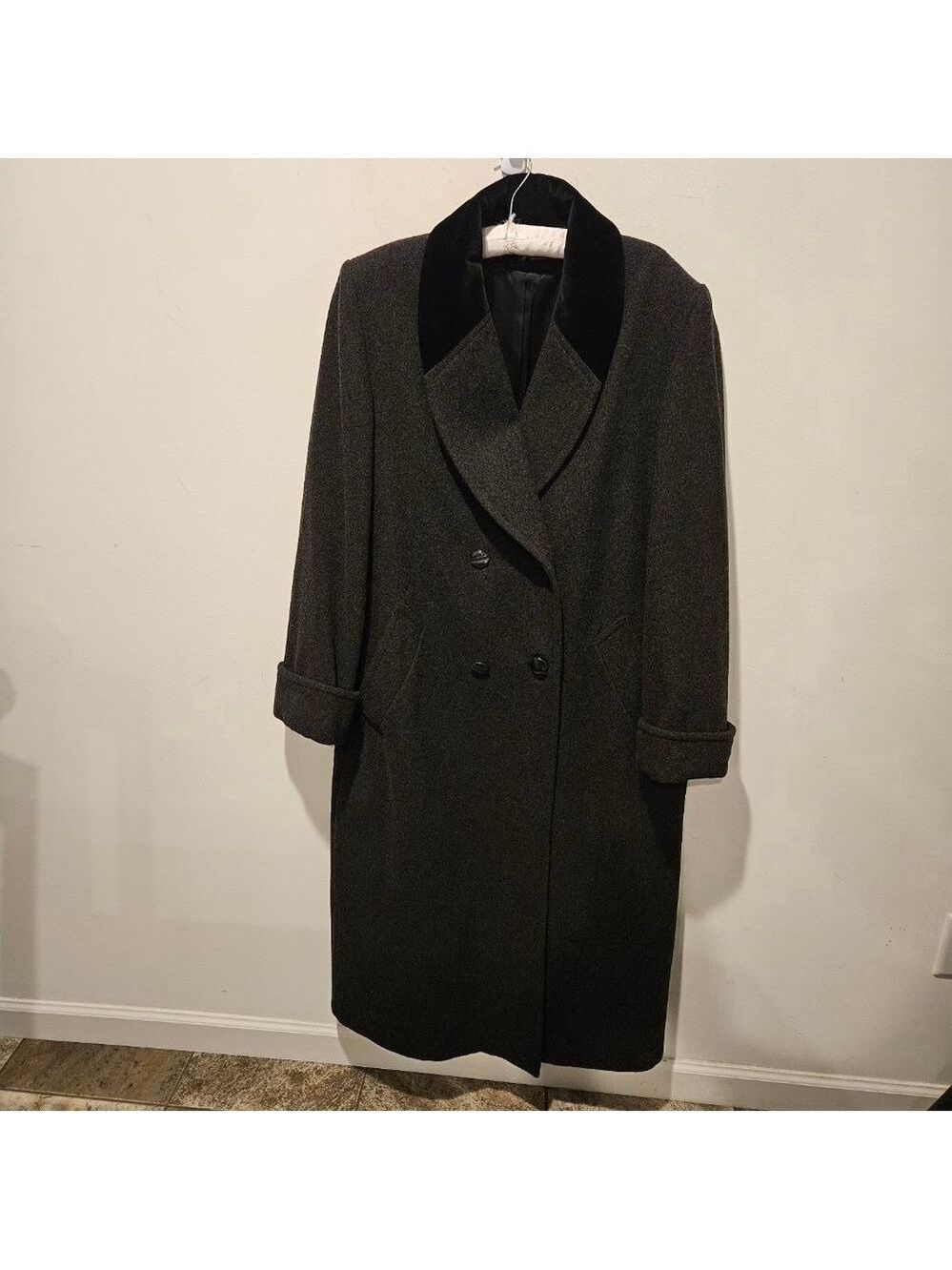 Women's Jo-D Vintage Long Pea Coat Charcoal With Black Velvet Collar Size 14
